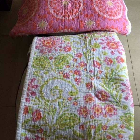 2 twin size ikat not available gave them away - Picture 3 of 4